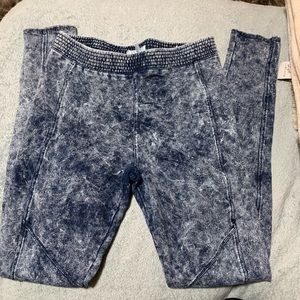 Legging type pant
